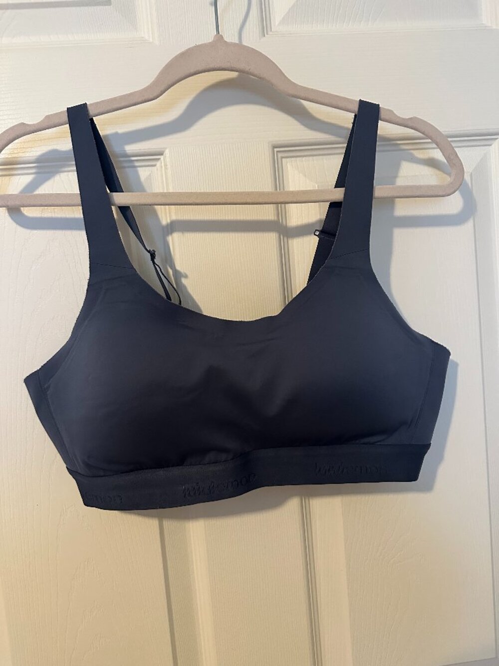 Lululemon Fine Form Sports Bra